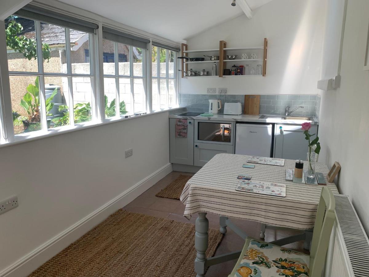 Puffin. Comfortable Annexe Central Falmouth Exteriör bild